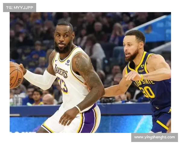 NBA焦点战:巅峰对决!勇士挑战湖人,浓眉詹姆斯联手对抗库里汤普森 NBA焦点战:巅峰对决!勇士挑战湖人,浓眉詹姆斯联手对抗库里汤普森